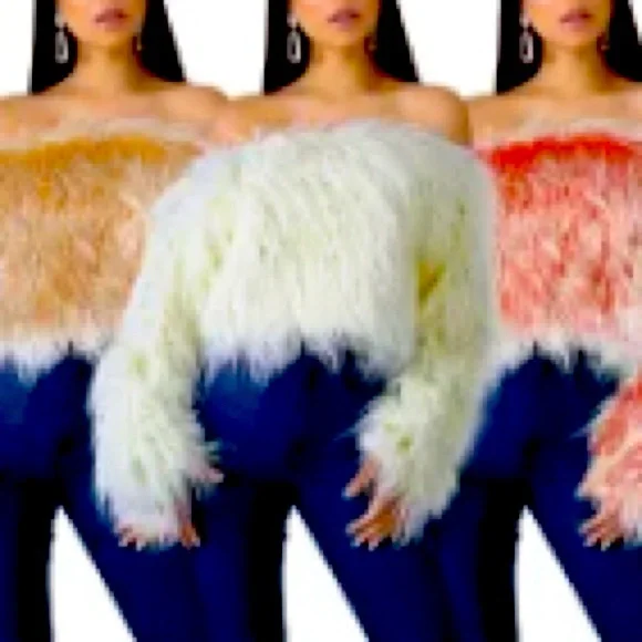 White Off the shoulder crop top sweater - Picture 2 of 3